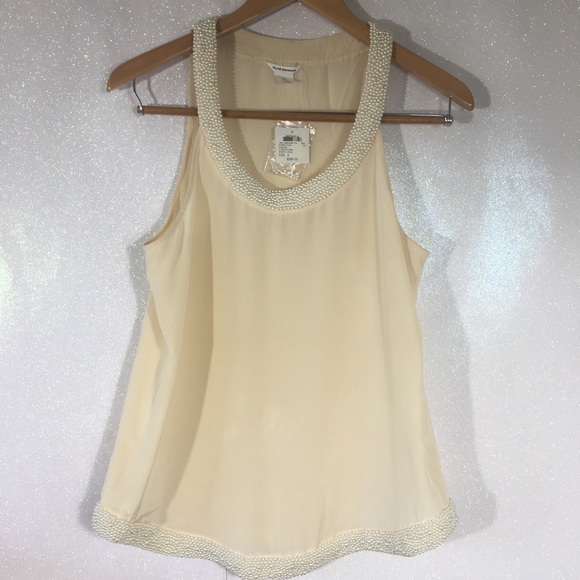 Tops - Picture 3 of 8